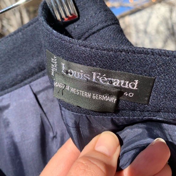 Louis Feraud set blazer (size 42) skirt (size 40) 100% wool navy - Picture 7 of 16
